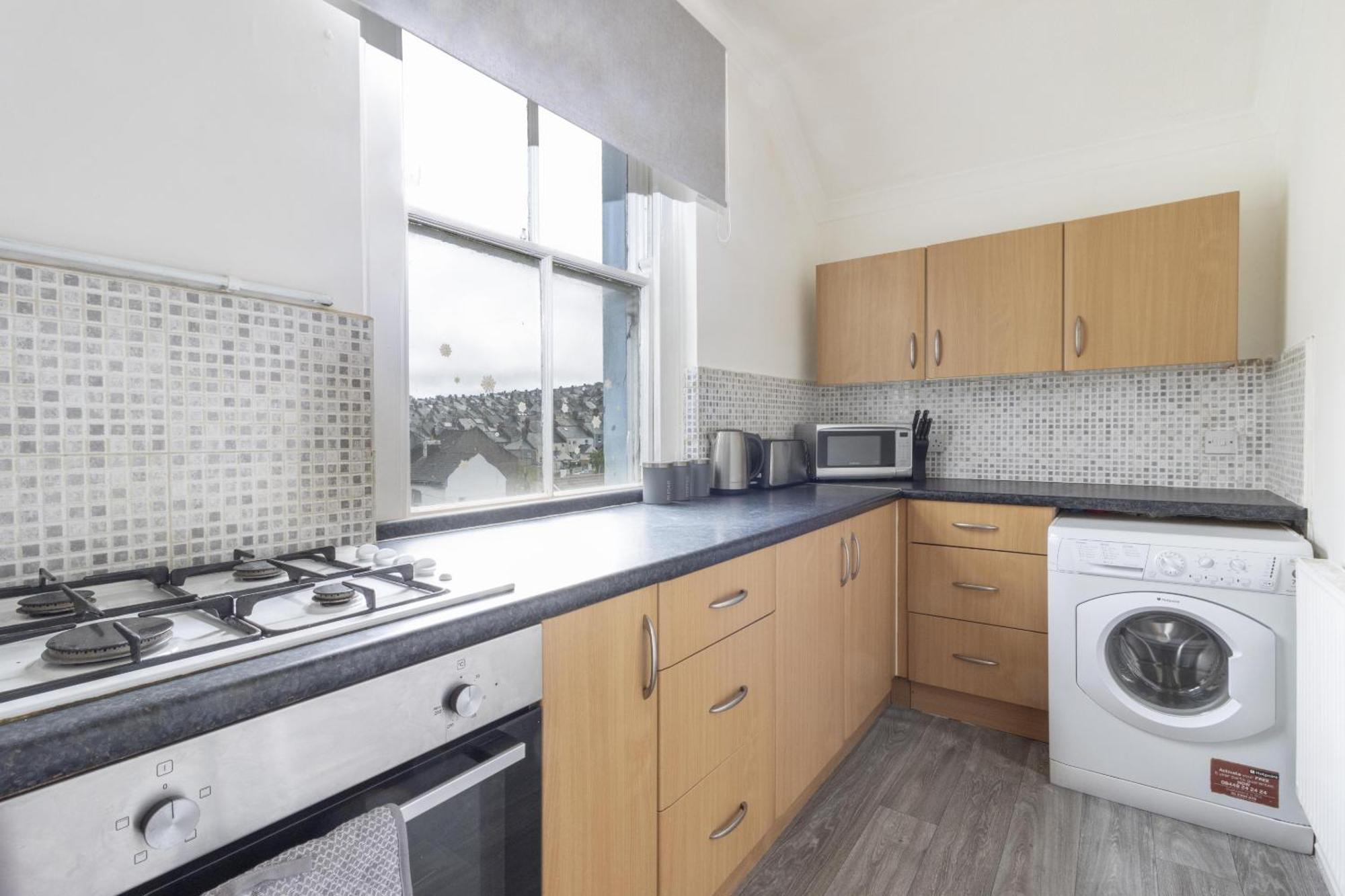 Alexandra - Large 3 Bed Perfect For Contractors, Free Parking, Fast Wifi And Great Value! Apartman Plymouth Kültér fotó