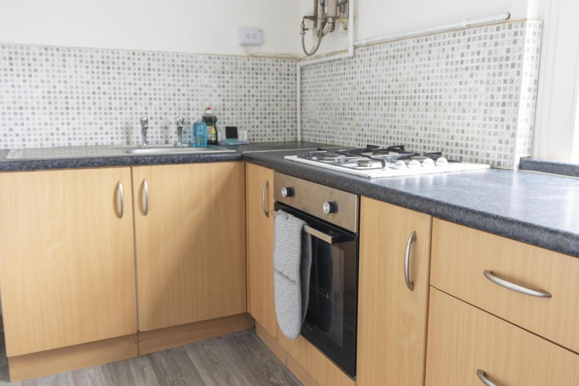 Alexandra - Large 3 Bed Perfect For Contractors, Free Parking, Fast Wifi And Great Value! Apartman Plymouth Kültér fotó
